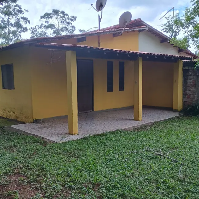 Chácara com 3 quartos à venda, 100m2 em Boituva - SP - imagem 2 Foto 2 de Chácara com 3 quartos à venda, 100m2 em Boituva - SP