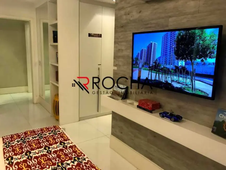 Foto 4 de Apartamento com 2 quartos à venda em Rio De Janeiro - RJ