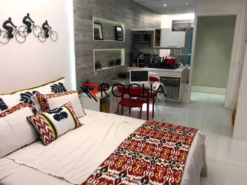 Foto 2 de Apartamento com 2 quartos à venda em Rio De Janeiro - RJ