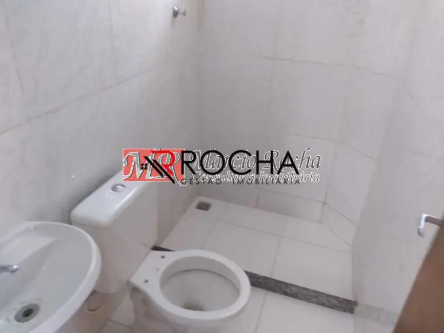 Foto 2 de Casa de Vila com 2 quartos à venda, 50m2 em Rio De Janeiro - RJ