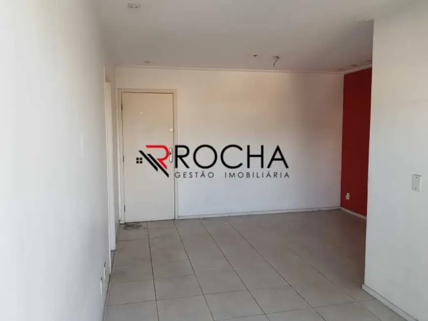 Foto 3 de Apartamento com 2 quartos para alugar em Rio De Janeiro - RJ