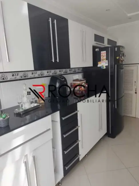 Casa de Condomínio com 4 quartos à venda em Rio De Janeiro - RJ - imagem 4 Foto 4 de Casa de Condomínio com 4 quartos à venda em Rio De Janeiro - RJ