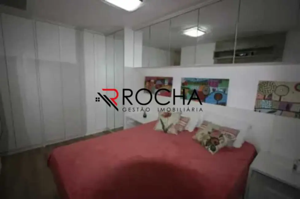 Cobertura com 4 quartos para alugar, 200m2 em Rio De Janeiro - RJ - imagem 9 Foto 9 de Cobertura com 4 quartos para alugar, 200m2 em Rio De Janeiro - RJ