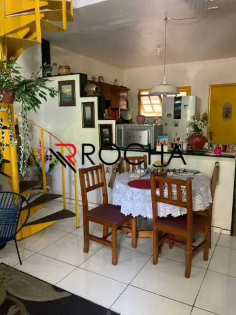Foto 5 de Casa de Condomínio com 2 quartos à venda, 40m2 em Cabo Frio - RJ