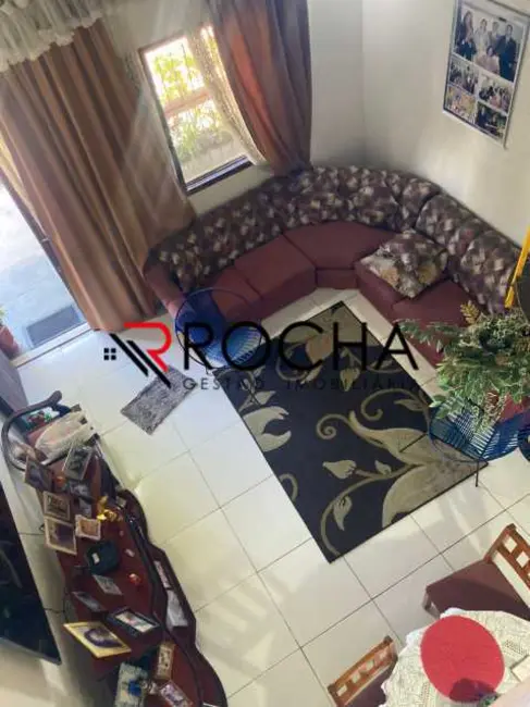 Foto 3 de Casa de Condomínio com 2 quartos à venda, 40m2 em Cabo Frio - RJ