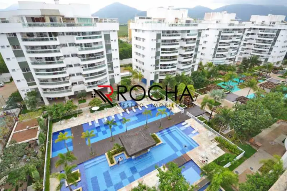 Foto 1 de Apartamento com 3 quartos à venda em Rio De Janeiro - RJ