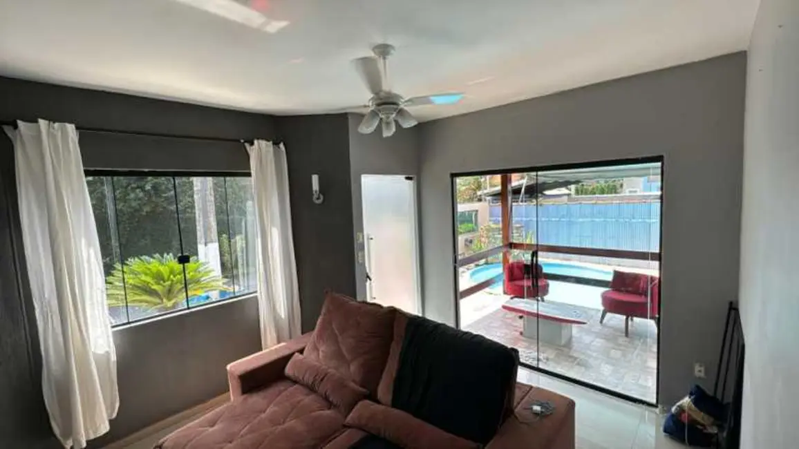 Foto 3 de Casa de Condomínio com 3 quartos à venda, 90m2 em Rio De Janeiro - RJ