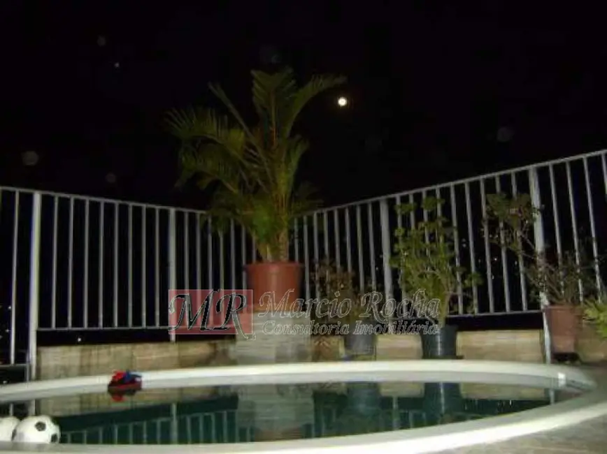 Cobertura com 3 quartos à venda, 245m2 em Rio De Janeiro - RJ - imagem 3 Foto 3 de Cobertura com 3 quartos à venda, 245m2 em Rio De Janeiro - RJ