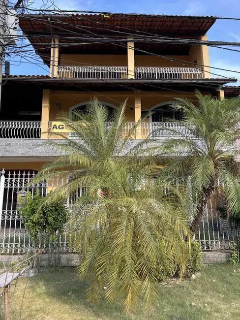 Casa de Condomínio com 4 quartos à venda, 360m2 em Rio De Janeiro - RJ - imagem 2 Foto 2 de Casa de Condomínio com 4 quartos à venda, 360m2 em Rio De Janeiro - RJ