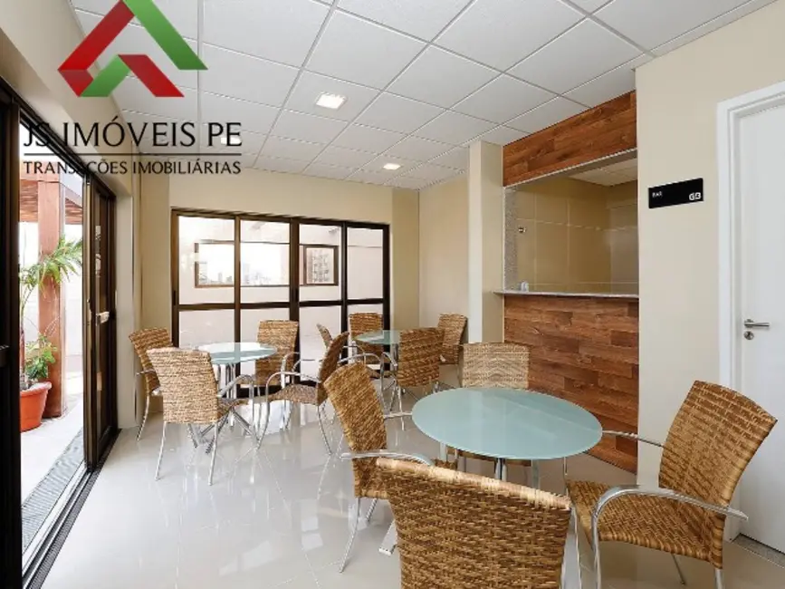 Foto 2 de Apartamento com 2 quartos à venda, 58m2 em Encruzilhada, Recife - PE