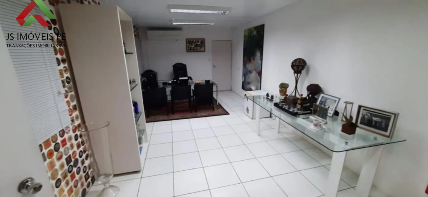 Armazém / Galpão à venda, 342m2 em Candeias, Jaboatao Dos Guararapes - PE - imagem 5 Foto 5 de Armazém / Galpão à venda, 342m2 em Candeias, Jaboatao Dos Guararapes - PE