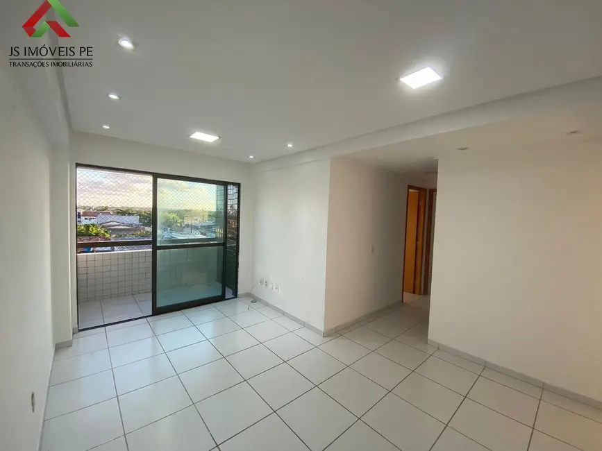 Foto 2 de Apartamento com 2 quartos à venda, 52m2 em Candeias, Jaboatao Dos Guararapes - PE