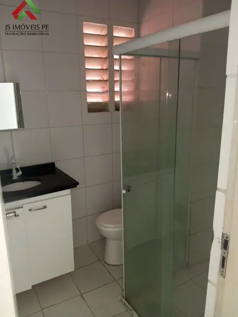 Apartamento com 3 quartos para alugar, 70m2 em Candeias, Jaboatao Dos Guararapes - PE - imagem 1 Foto 1 de Apartamento com 3 quartos para alugar, 70m2 em Candeias, Jaboatao Dos Guararapes - PE