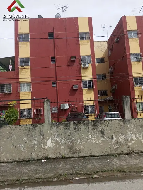 Apartamento com 3 quartos para alugar, 70m2 em Candeias, Jaboatao Dos Guararapes - PE - imagem 2 Foto 2 de Apartamento com 3 quartos para alugar, 70m2 em Candeias, Jaboatao Dos Guararapes - PE