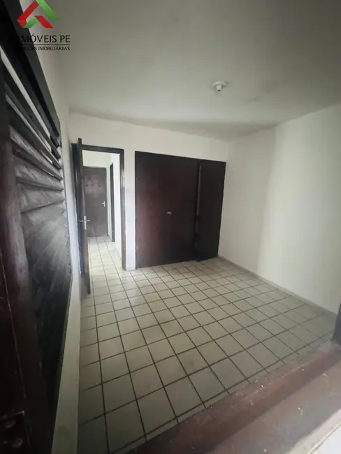 Foto 7 de Apartamento com 2 quartos à venda, 65m2 em Madalena, Recife - PE