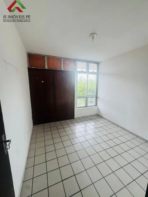 Foto 8 de Apartamento com 2 quartos à venda, 65m2 em Madalena, Recife - PE