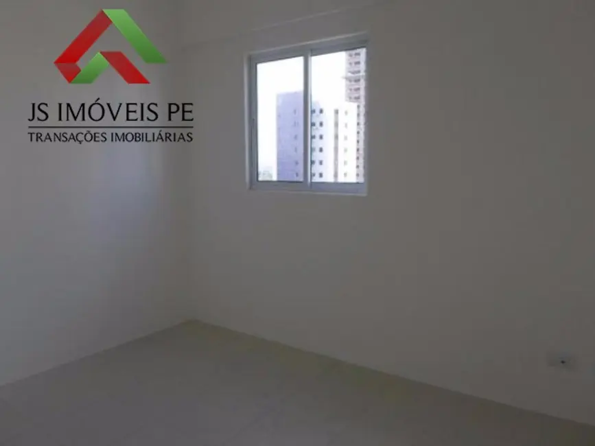 Foto 4 de Apartamento à venda, 60m2 em Torre, Recife - PE
