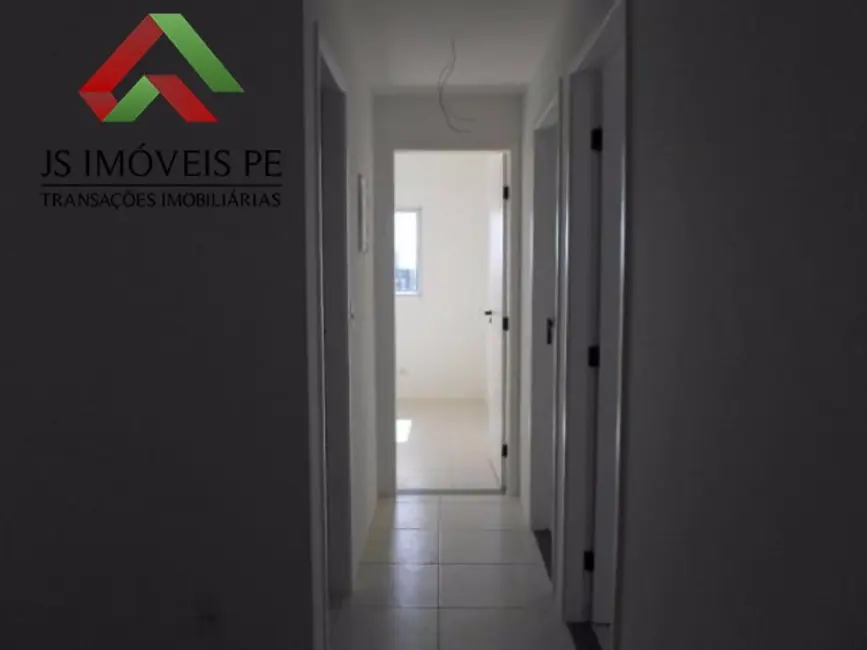 Foto 3 de Apartamento à venda, 60m2 em Torre, Recife - PE