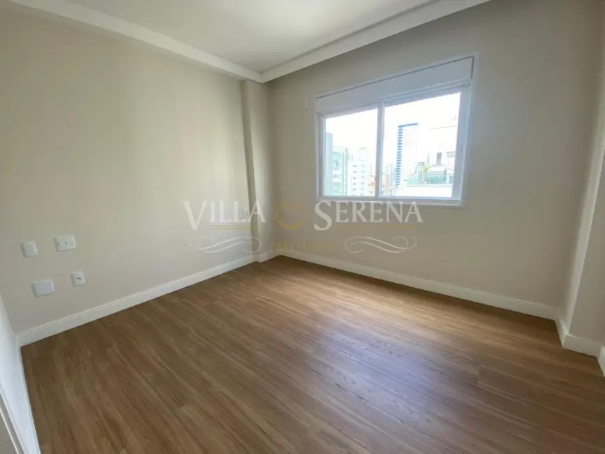 Apartamento com 3 quartos à venda, 142m2 em Centro, Balneario Camboriu - SC - imagem 8 Foto 8 de Apartamento com 3 quartos à venda, 142m2 em Centro, Balneario Camboriu - SC