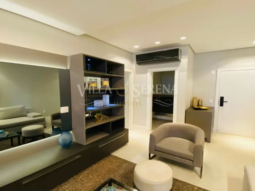 Apartamento com 4 quartos à venda, 196m2 em Centro, Balneario Camboriu - SC - imagem 6 Foto 6 de Apartamento com 4 quartos à venda, 196m2 em Centro, Balneario Camboriu - SC