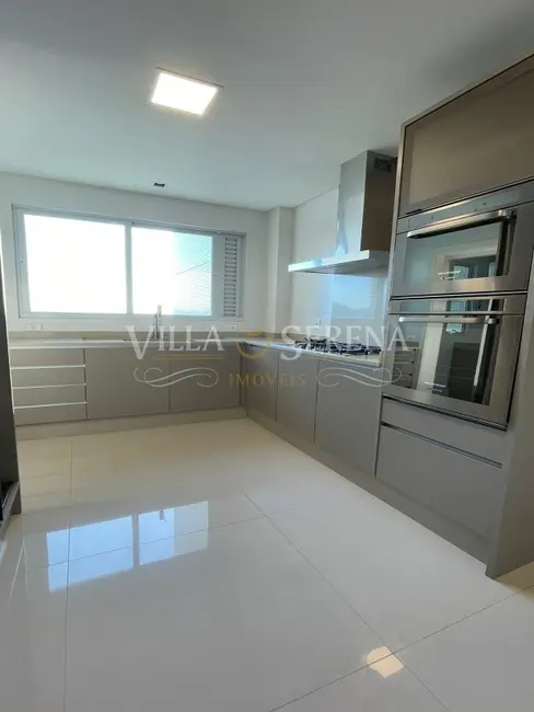 Apartamento com 4 quartos à venda, 180m2 em Centro, Balneario Camboriu - SC - imagem 7 Foto 7 de Apartamento com 4 quartos à venda, 180m2 em Centro, Balneario Camboriu - SC