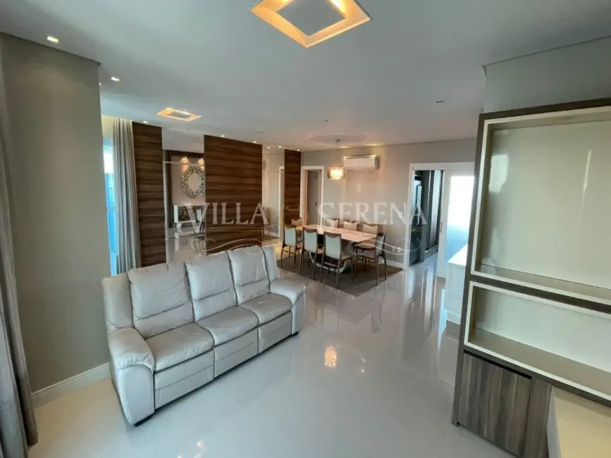 Apartamento com 4 quartos à venda, 180m2 em Centro, Balneario Camboriu - SC - imagem 5 Foto 5 de Apartamento com 4 quartos à venda, 180m2 em Centro, Balneario Camboriu - SC