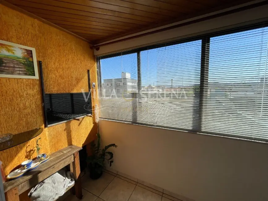 Apartamento com 3 quartos à venda, 112m2 em Centro, Balneario Camboriu - SC - imagem 3 Foto 3 de Apartamento com 3 quartos à venda, 112m2 em Centro, Balneario Camboriu - SC