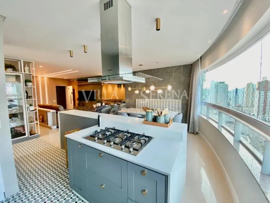 Foto 3 de Apartamento com 3 quartos à venda, 135m2 em Centro, Balneario Camboriu - SC