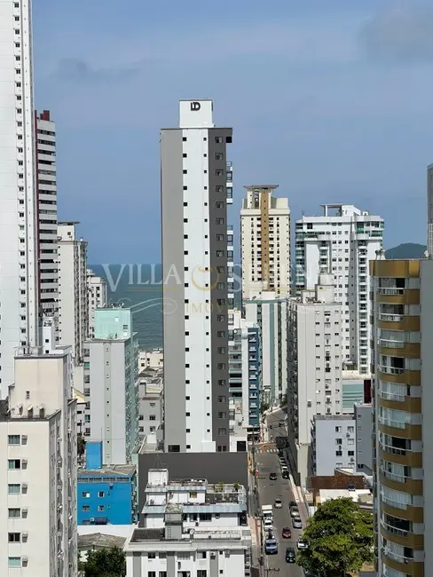 Apartamento com 3 quartos à venda, 130m2 em Centro, Balneario Camboriu - SC - imagem 5 Foto 5 de Apartamento com 3 quartos à venda, 130m2 em Centro, Balneario Camboriu - SC