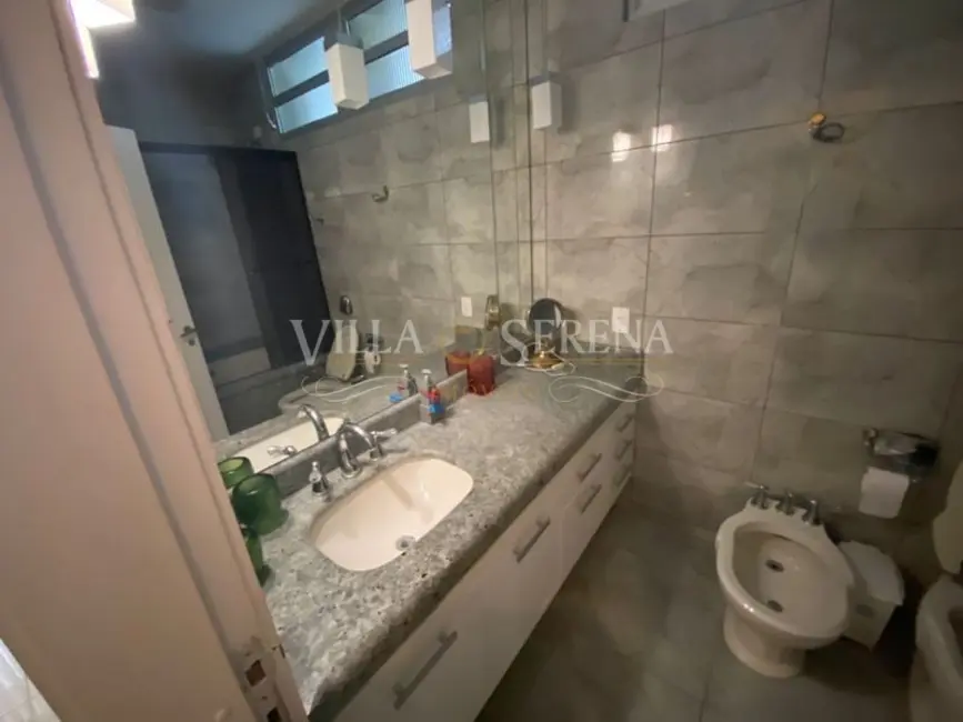 Apartamento com 4 quartos à venda, 209m2 em Centro, Balneario Camboriu - SC - imagem 7 Foto 7 de Apartamento com 4 quartos à venda, 209m2 em Centro, Balneario Camboriu - SC