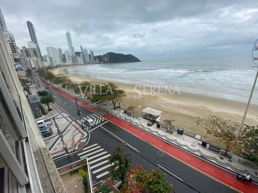 Apartamento com 4 quartos à venda, 209m2 em Centro, Balneario Camboriu - SC - imagem 1 Foto 1 de Apartamento com 4 quartos à venda, 209m2 em Centro, Balneario Camboriu - SC