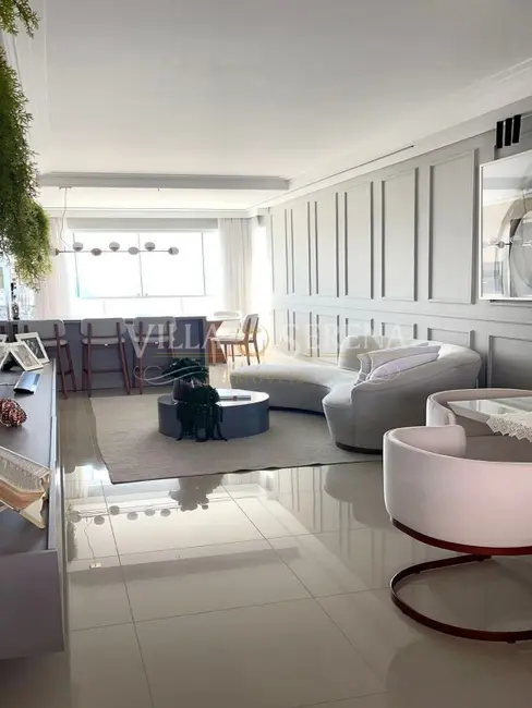 Apartamento com 3 quartos à venda, 145m2 em Centro, Balneario Camboriu - SC - imagem 3 Foto 3 de Apartamento com 3 quartos à venda, 145m2 em Centro, Balneario Camboriu - SC