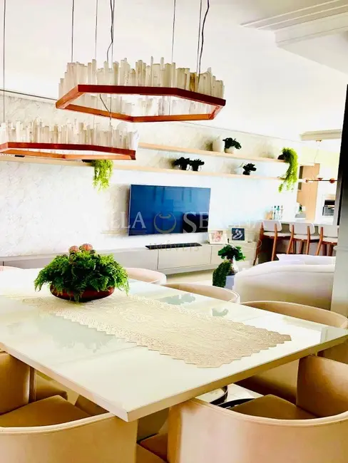 Apartamento com 3 quartos à venda, 145m2 em Centro, Balneario Camboriu - SC - imagem 6 Foto 6 de Apartamento com 3 quartos à venda, 145m2 em Centro, Balneario Camboriu - SC