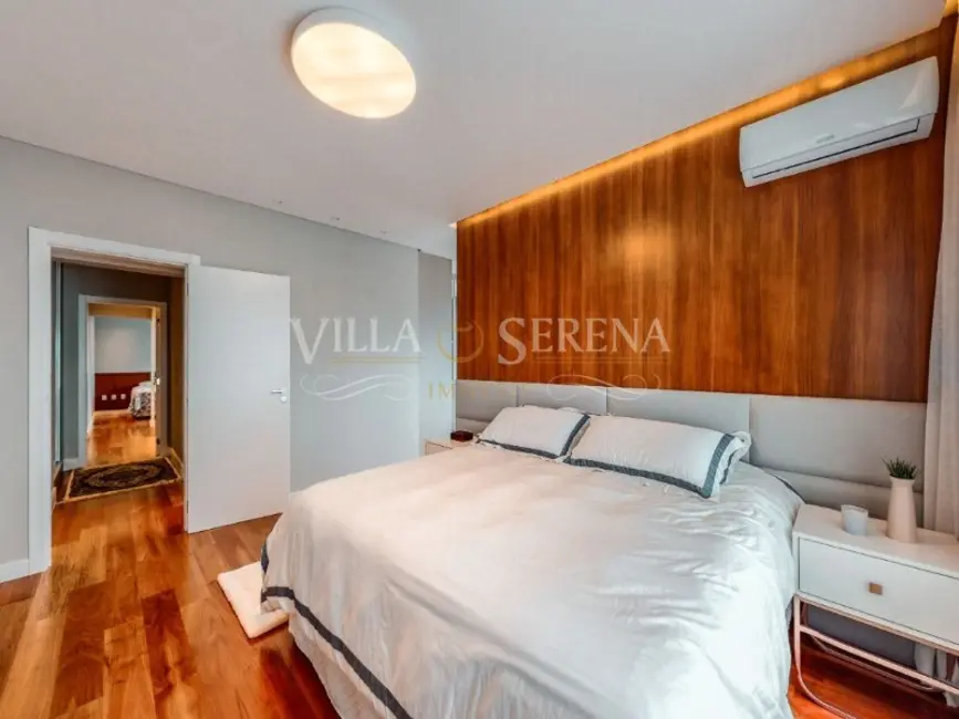 Apartamento com 3 quartos à venda, 174m2 em Centro, Balneario Camboriu - SC - imagem 9 Foto 9 de Apartamento com 3 quartos à venda, 174m2 em Centro, Balneario Camboriu - SC