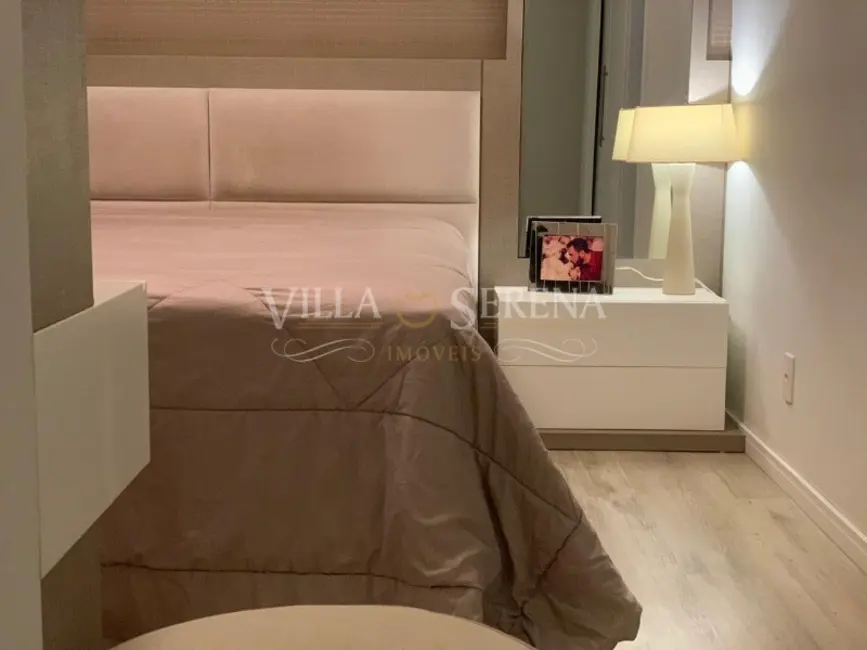 Apartamento com 3 quartos à venda, 130m2 em Centro, Balneario Camboriu - SC - imagem 9 Foto 9 de Apartamento com 3 quartos à venda, 130m2 em Centro, Balneario Camboriu - SC