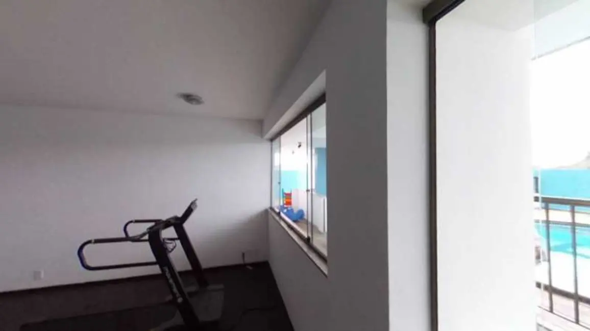 Apartamento com 3 quartos à venda, 190m2 em Centro, Cabo Frio - RJ - imagem 2 Foto 2 de Apartamento com 3 quartos à venda, 190m2 em Centro, Cabo Frio - RJ