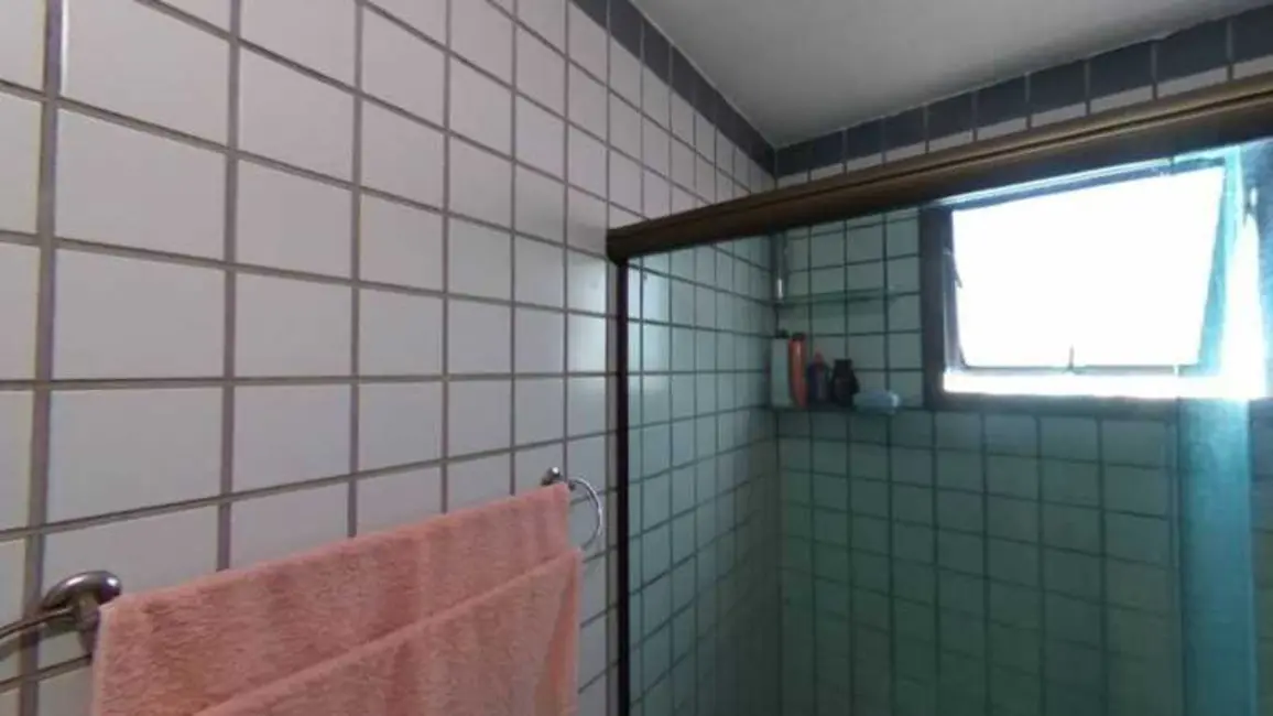 Apartamento com 2 quartos à venda, 118m2 em Centro, Cabo Frio - RJ - imagem 4 Foto 4 de Apartamento com 2 quartos à venda, 118m2 em Centro, Cabo Frio - RJ