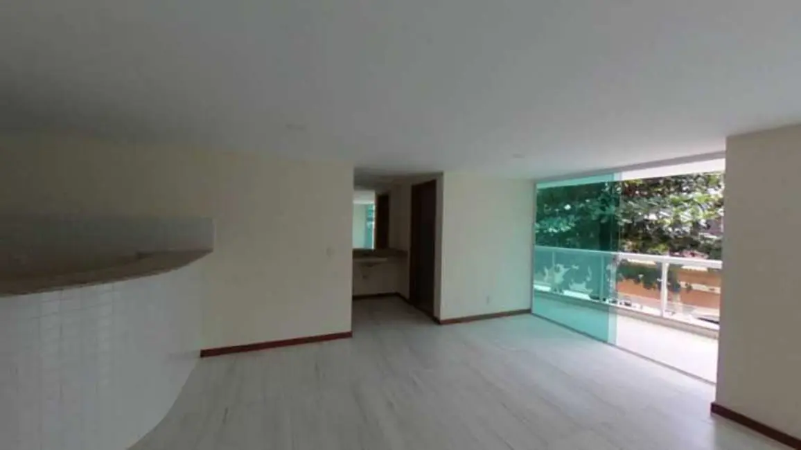 Foto 9 de Apartamento com 2 quartos à venda, 130m2 em Braga, Cabo Frio - RJ