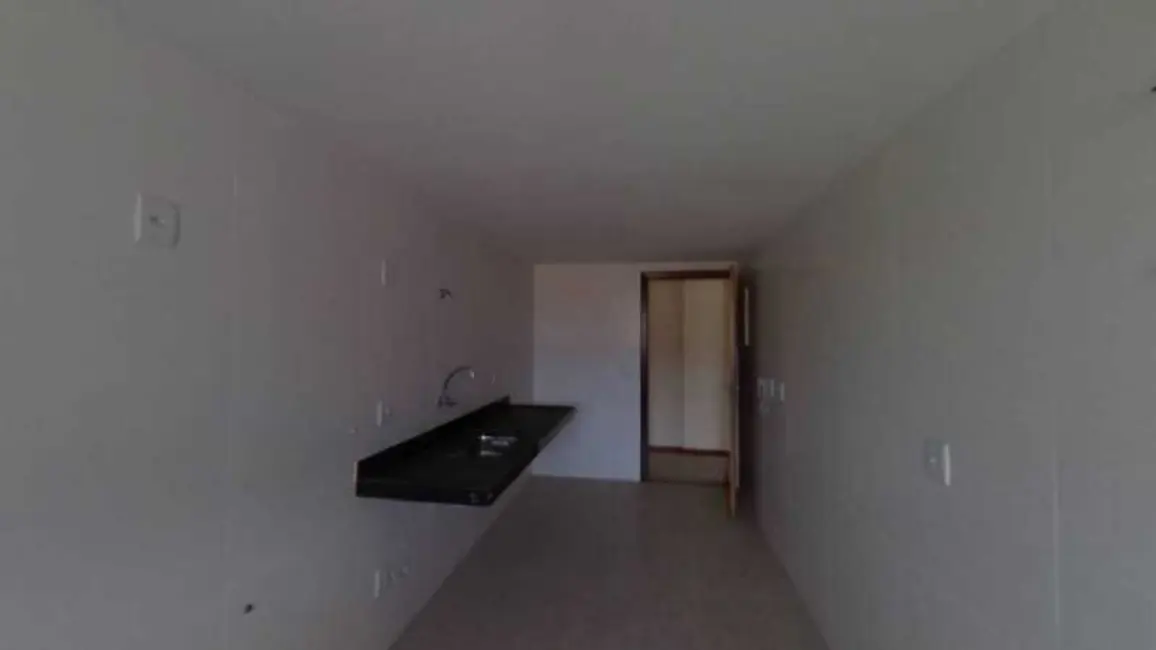 Foto 4 de Apartamento com 2 quartos à venda, 130m2 em Braga, Cabo Frio - RJ