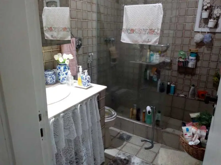 Apartamento com 2 quartos à venda, 87m2 em Icaraí, Niteroi - RJ - imagem 6 Foto 6 de Apartamento com 2 quartos à venda, 87m2 em Icaraí, Niteroi - RJ