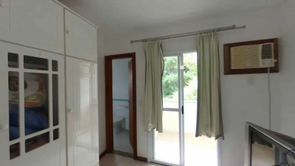 Foto 3 de Casa com 4 quartos à venda, 130m2 em Itaipu, Niteroi - RJ