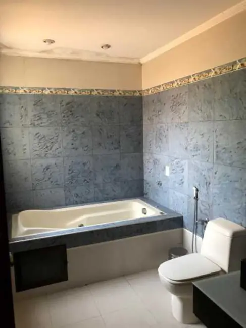 Foto 5 de Casa com 4 quartos à venda, 366m2 em Piratininga, Niteroi - RJ