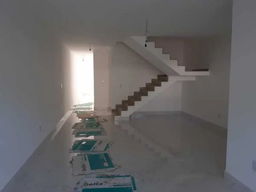 Casa de Condomínio com 3 quartos à venda, 190m2 em Itaipu, Niteroi - RJ - imagem 7 Foto 7 de Casa de Condomínio com 3 quartos à venda, 190m2 em Itaipu, Niteroi - RJ