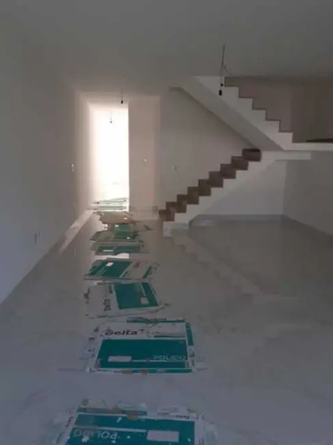 Casa de Condomínio com 3 quartos à venda, 190m2 em Itaipu, Niteroi - RJ - imagem 8 Foto 8 de Casa de Condomínio com 3 quartos à venda, 190m2 em Itaipu, Niteroi - RJ