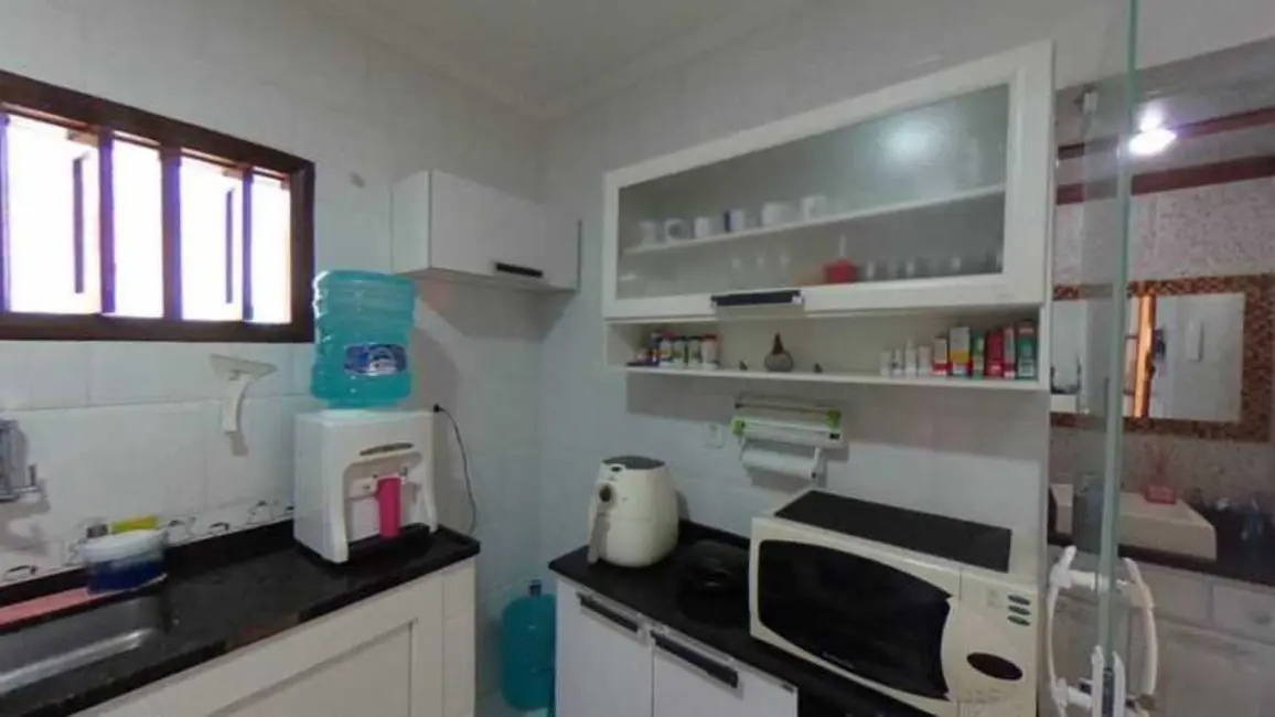 Foto 6 de Casa com 3 quartos à venda, 120m2 em Cabo Frio - RJ