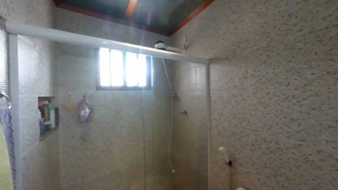 Foto 2 de Casa com 3 quartos à venda, 120m2 em Cabo Frio - RJ