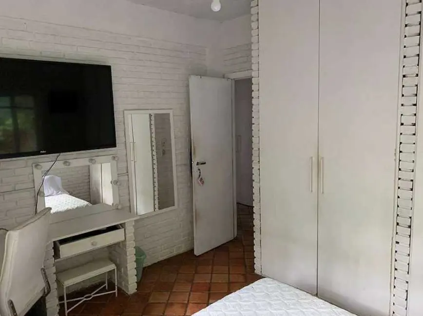 Foto 6 de Casa com 5 quartos à venda, 220m2 em Itaipu, Niteroi - RJ