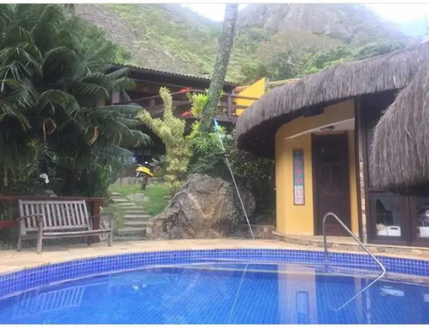 Foto 7 de Casa com 5 quartos à venda, 450m2 em Itacoatiara, Niteroi - RJ