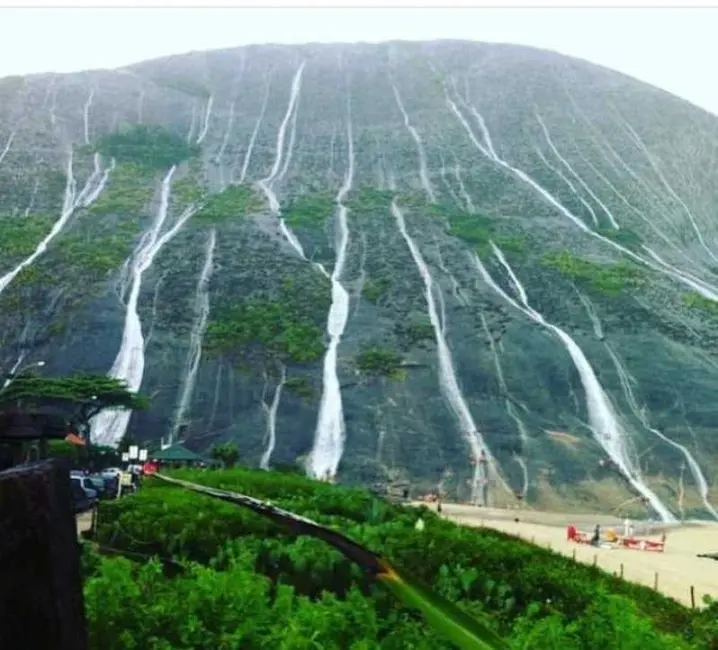 Foto 9 de Casa com 5 quartos à venda, 450m2 em Itacoatiara, Niteroi - RJ