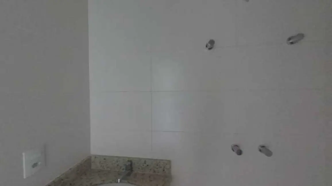 Apartamento com 1 quarto à venda, 56m2 em Centro, Cabo Frio - RJ - imagem 3 Foto 3 de Apartamento com 1 quarto à venda, 56m2 em Centro, Cabo Frio - RJ